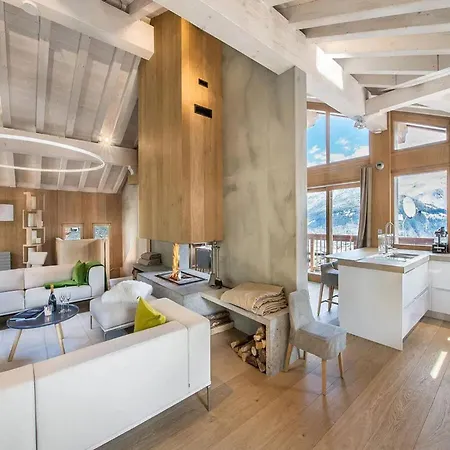 Hébergement de vacances Stylish Chalet With Wellness